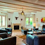 Lantana By Interhome Villa *