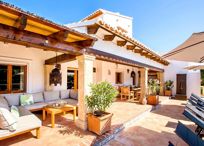 Lantana By Interhome فيلة